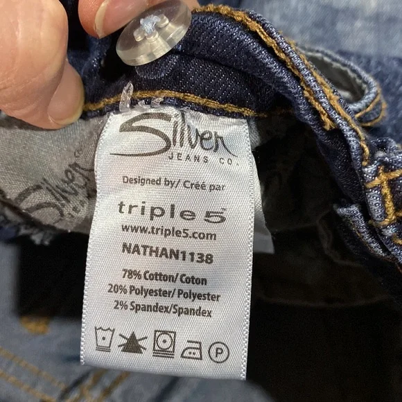 Boys size 5 silver jeans. Snap and zip close. (35/5) - Picture 8 of 16